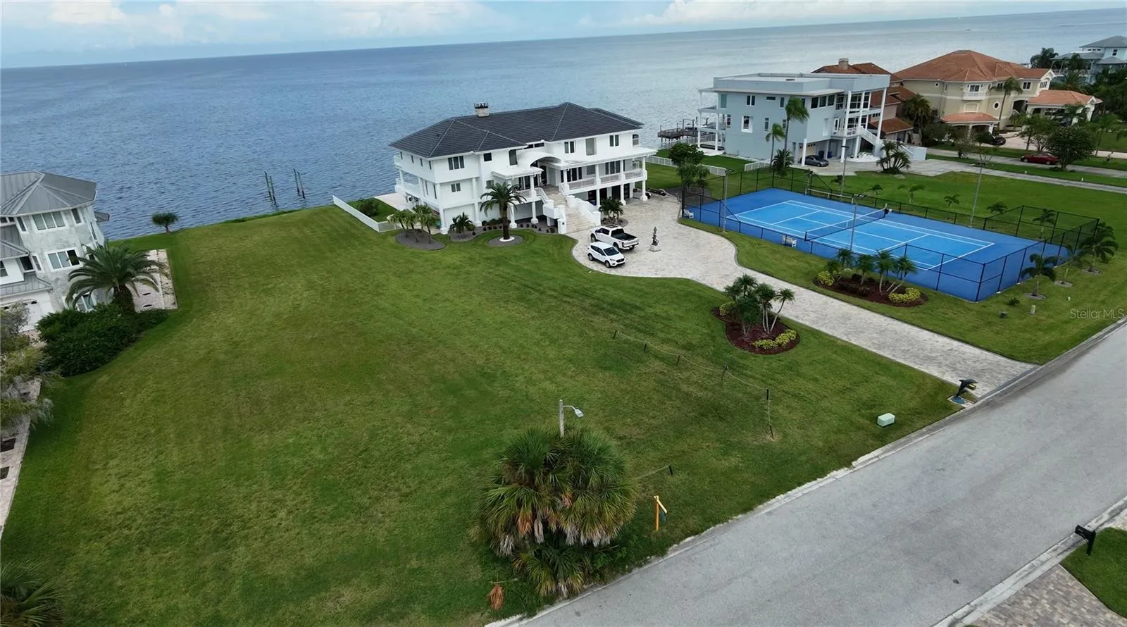 Aerial view 4