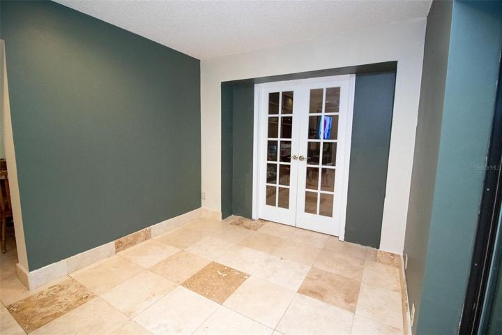French doors leading to Suite