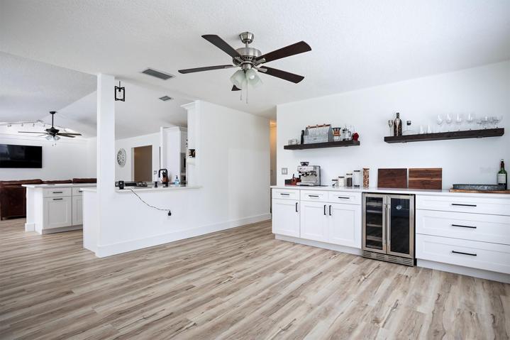 Dining Room with Wet Bar