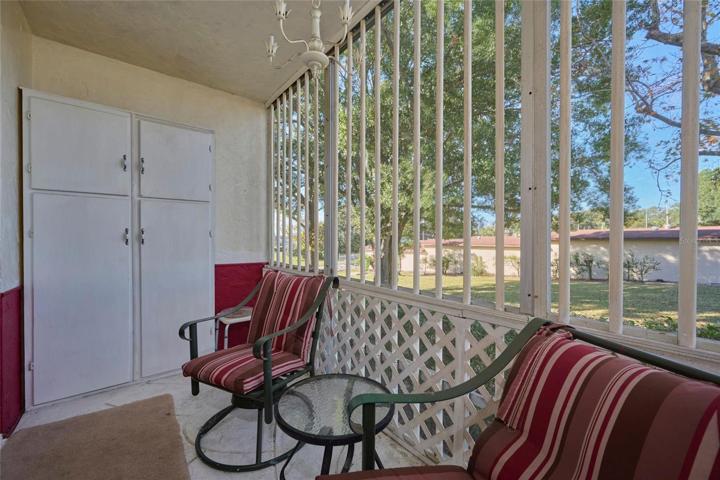 Screened back lanai