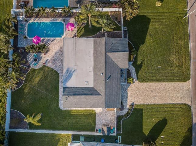 Bird's eye view.