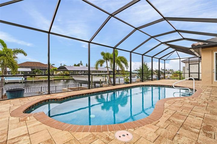 Heated Saltwater Pool