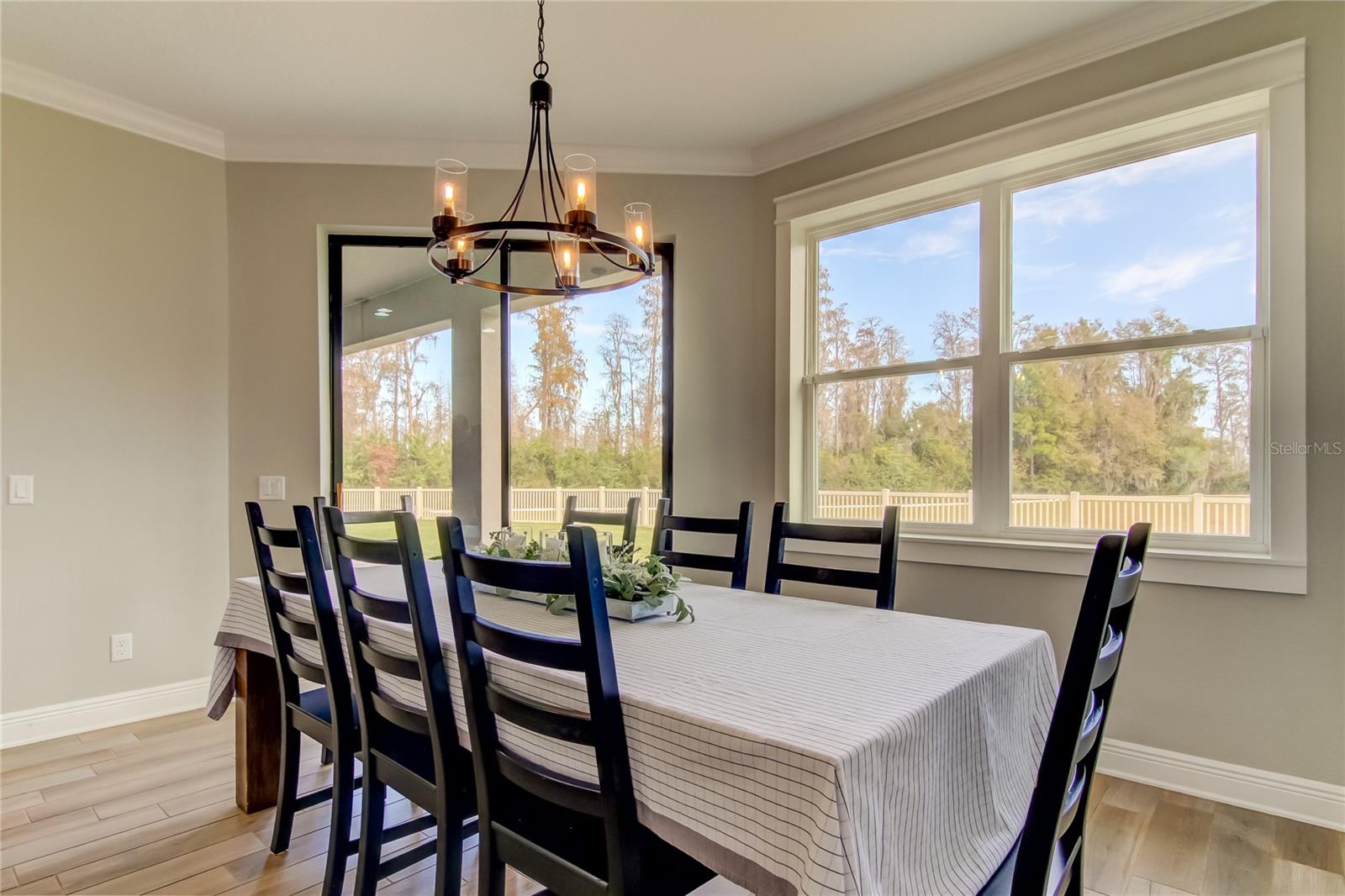 Breakfast nook
