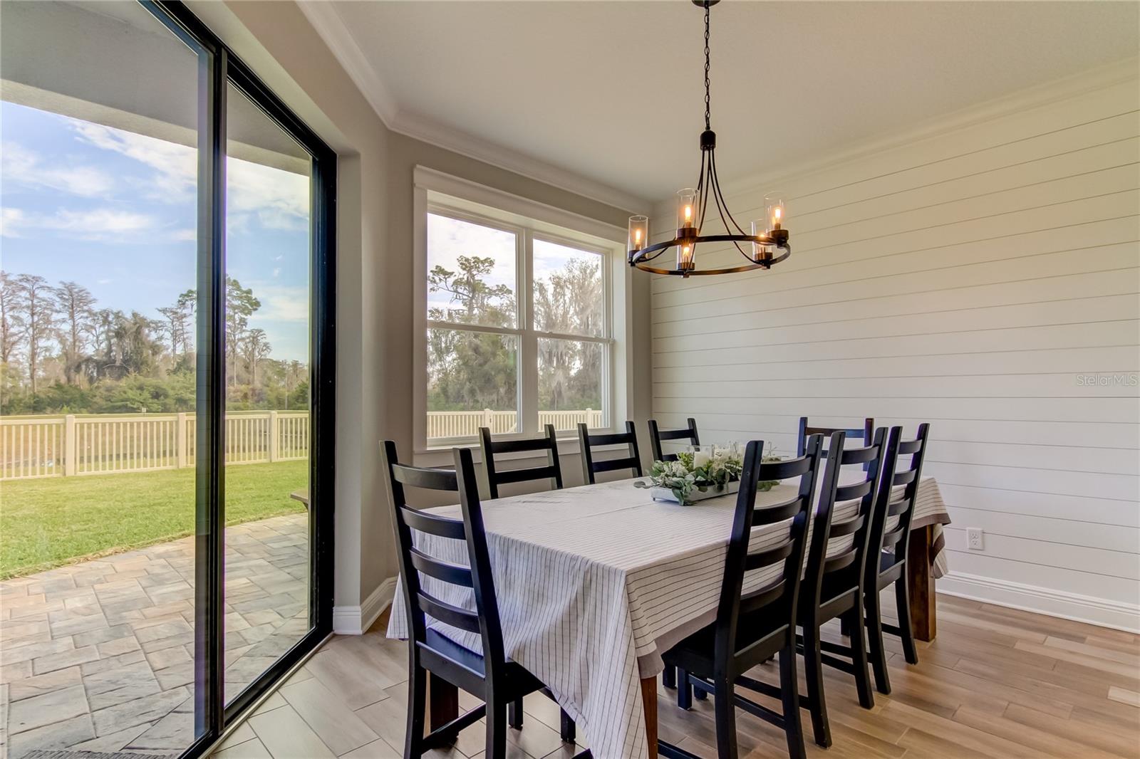 Breakfast nook