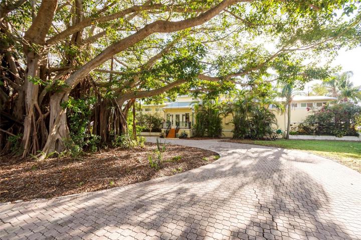 Front Entry Circular Driveway