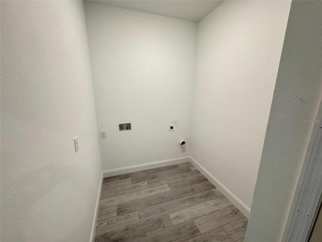 MODEL HOME