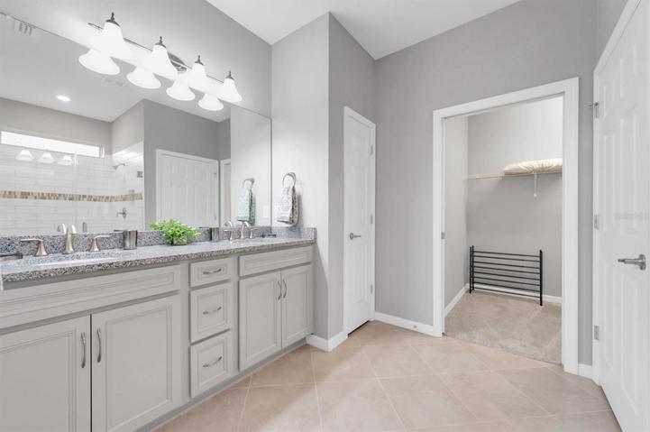Primary bath