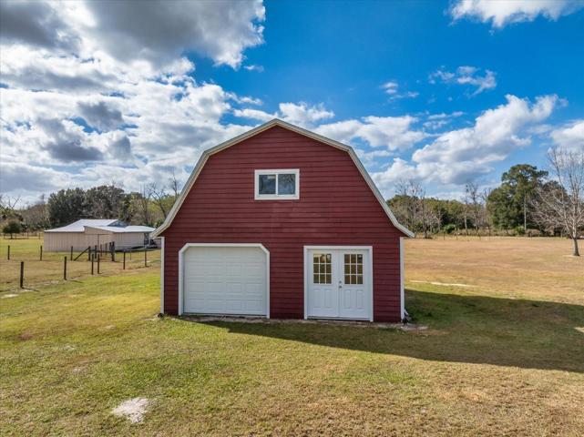 Detached Garage & Workshed with Loft