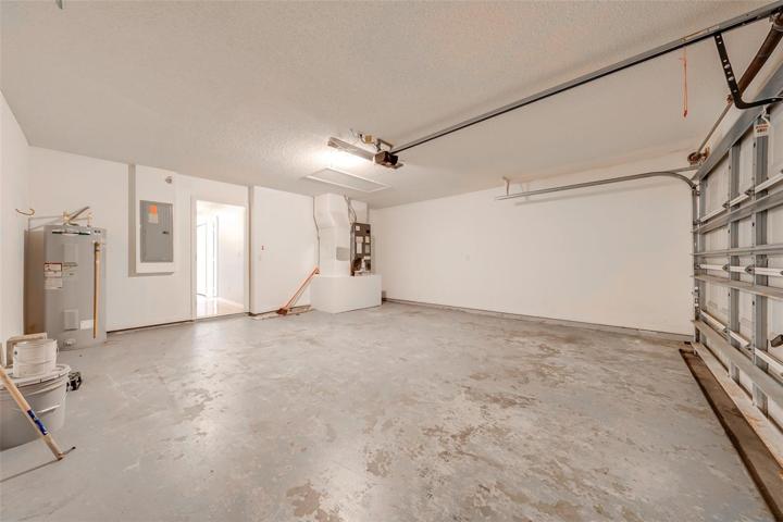 2 Car Garage