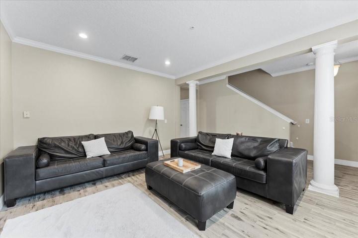 Living Room-3