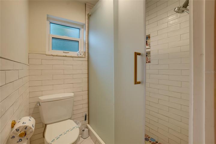 Unit A Master Bathroom