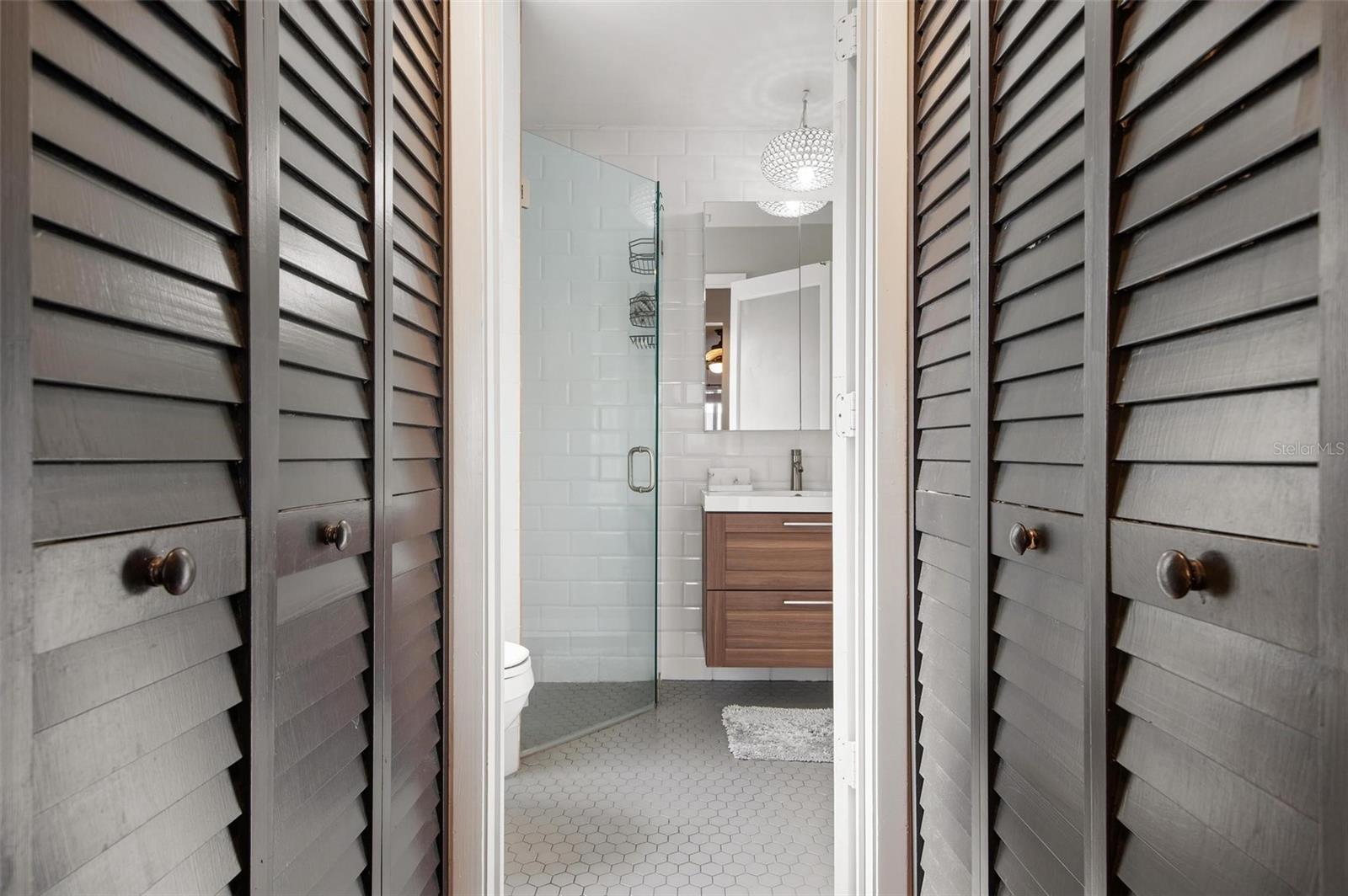 Primary hall/closets