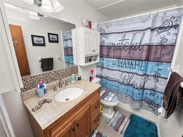 1035 Bathroom