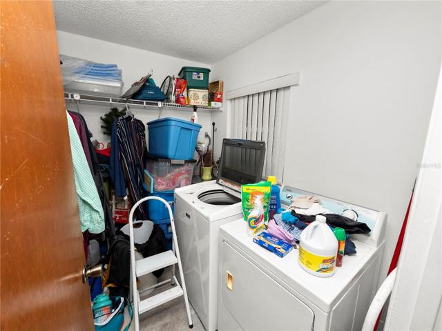 1025 Laundry Room