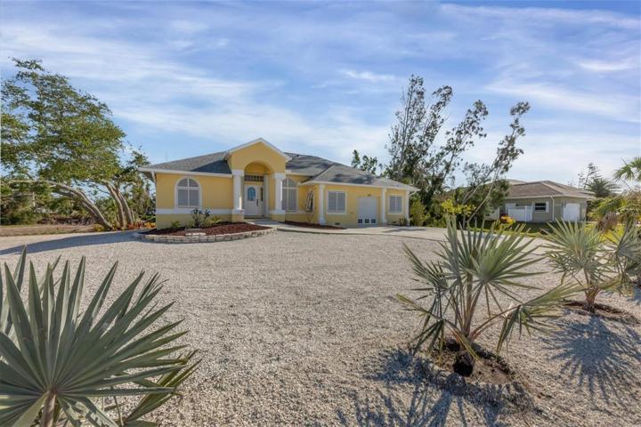 Cape Haze Home on Large Lot!