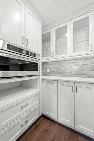 Butler's Pantry