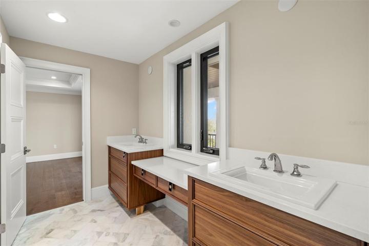 Jack and Jill Bath