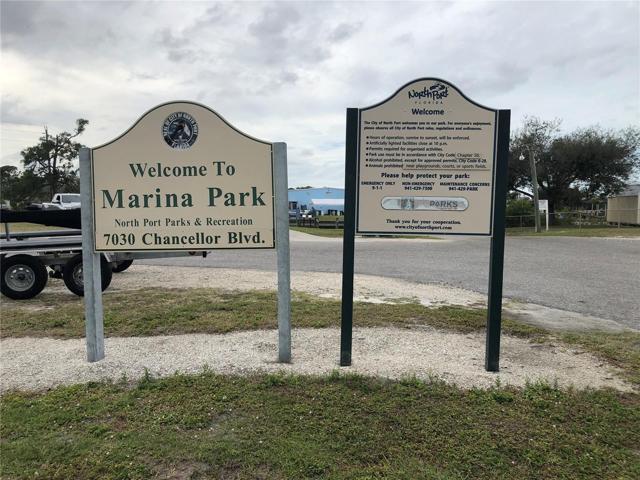Entrance to Marina Park