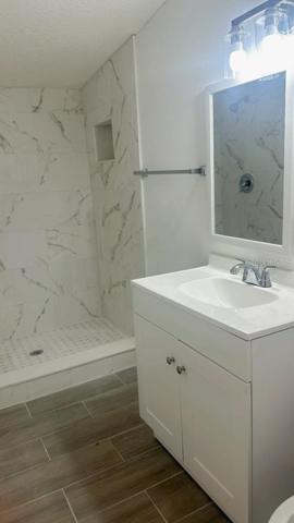 Unit 2: 1/1 Bathroom