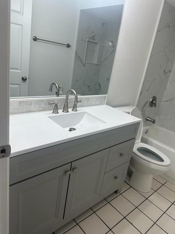 Unit 1: 2/1 Bathroom.