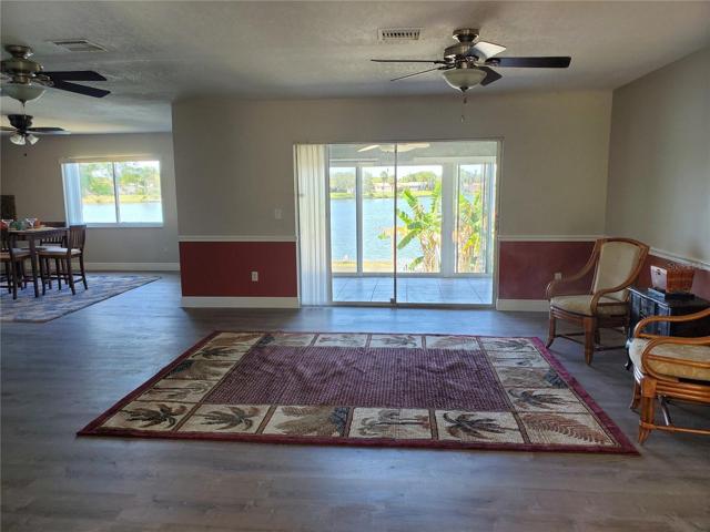 Large Open Kitchen