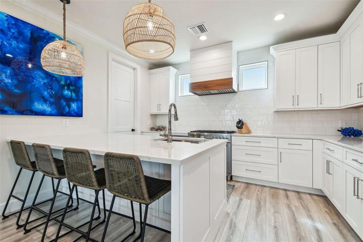Gorgeous attention to detail in the kitchen!