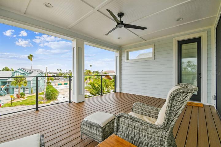 Level 3 spacious lanai with views of intercoastal water.