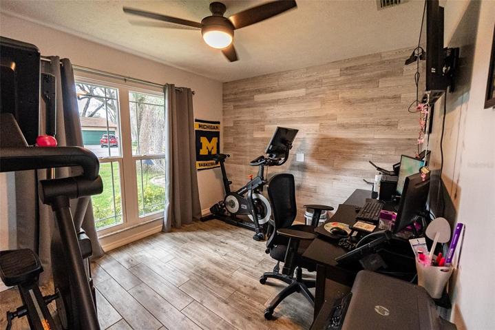 Bedrooom 4 - used as an office