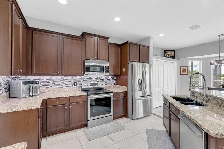 Kitchen other view
