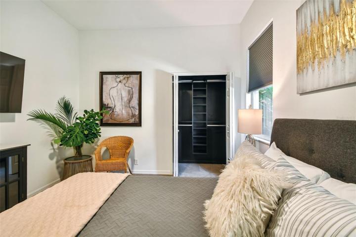 Custom closets in 3rd bedroom