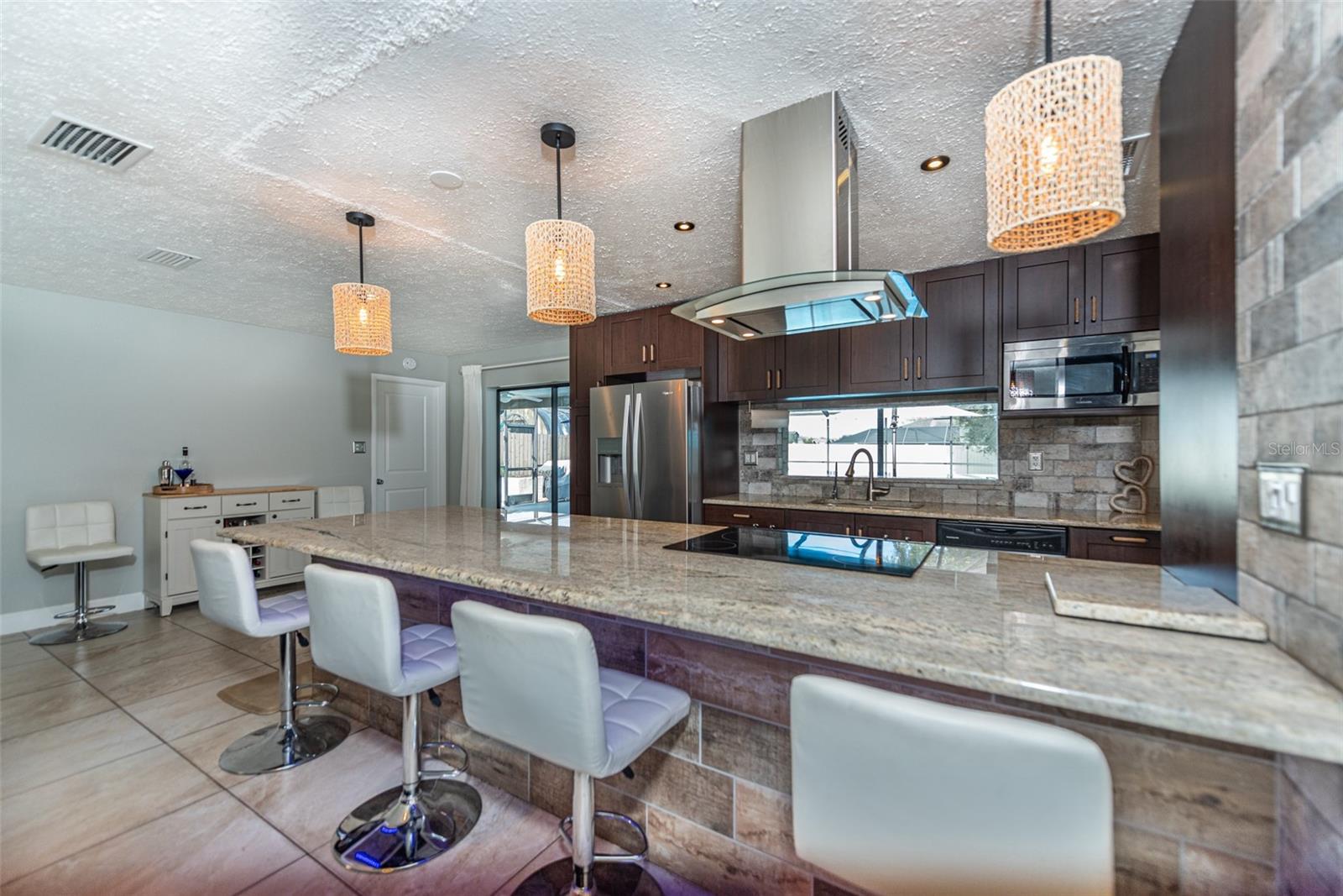 Kitchen with seating