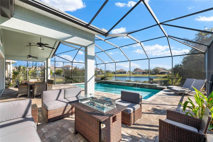Lanai/Pool
