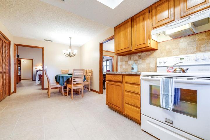 Kitchen with breakfast nook