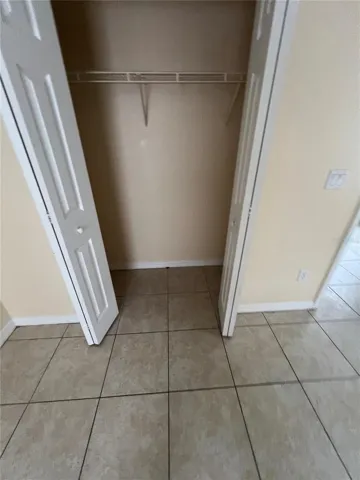 MASTER-SUITE BATH