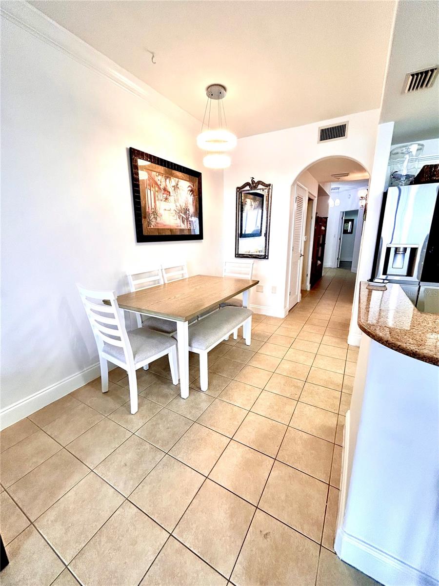 DINING AREA 1