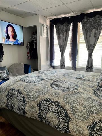 Apt 2 Bedroom