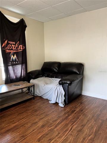 Apt 1 Living