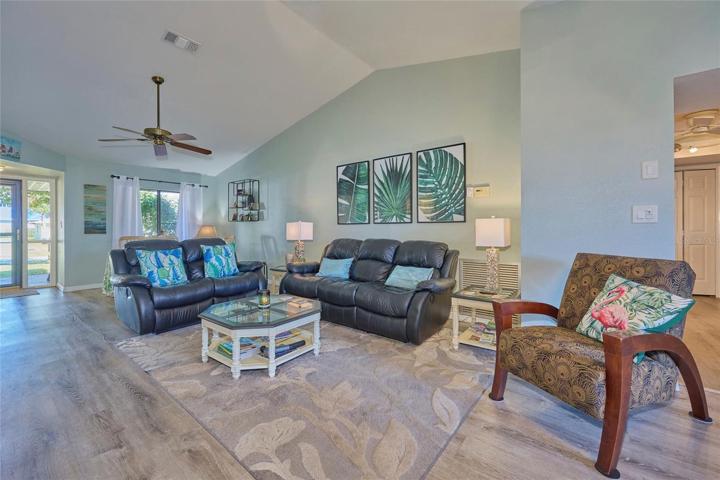 Plenty of space to relax or entertain