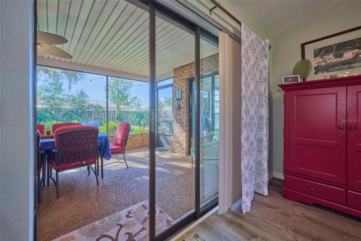 Sliding doors from the living room/dining room to the lanai