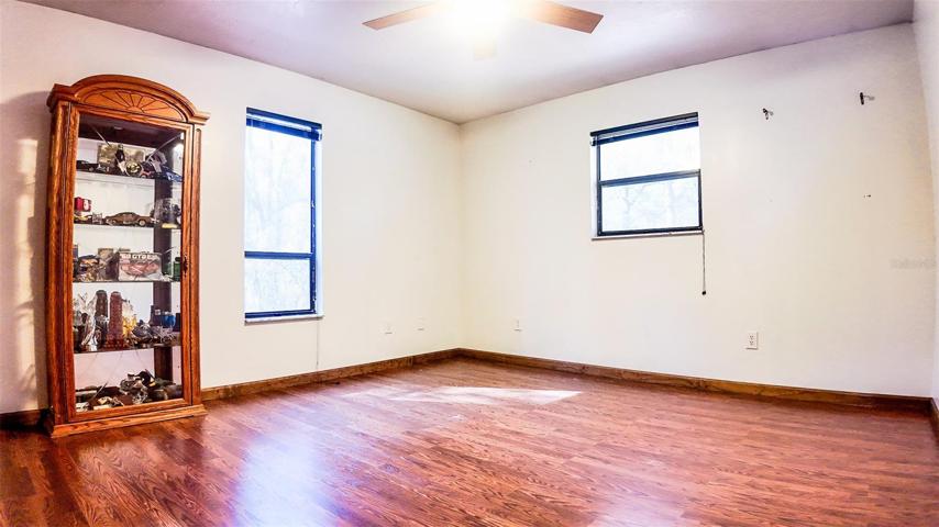Guest Room 2