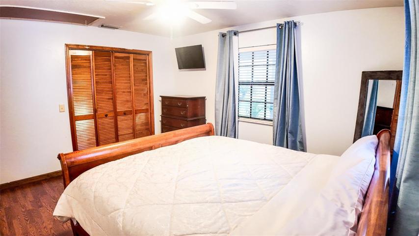 Guest Room 1