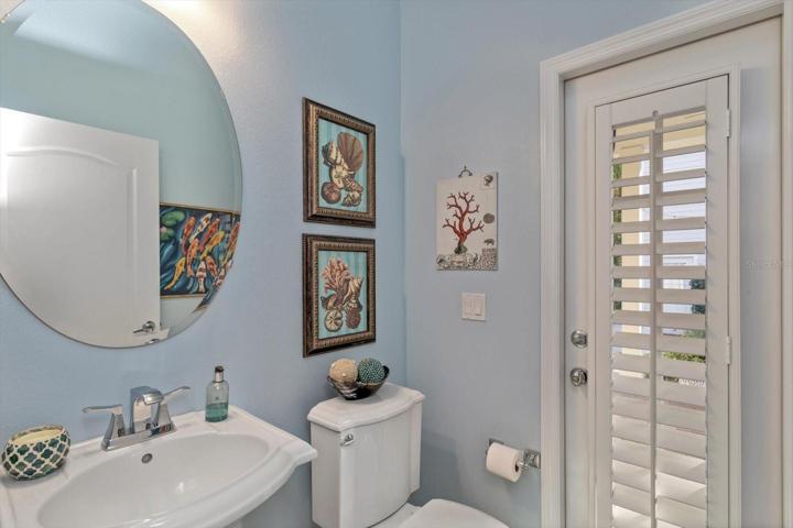 Downstairs guest/pool bath