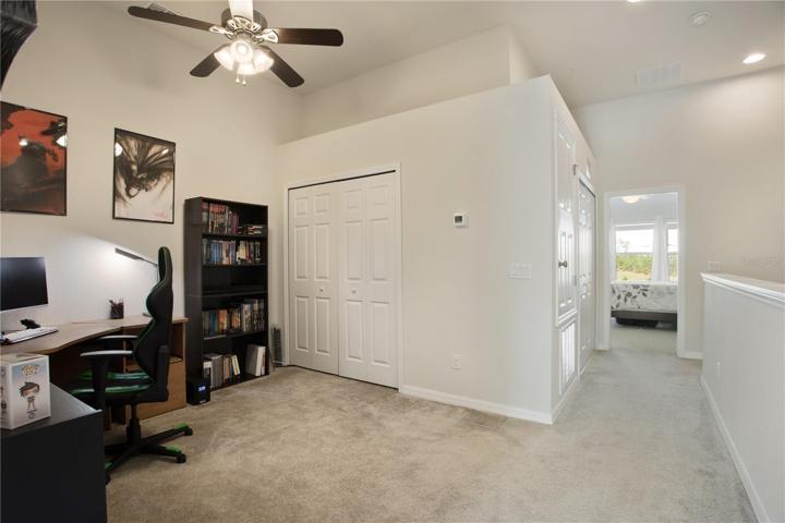 BONUS/LOFT.
