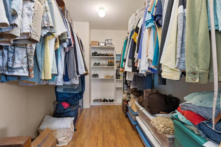 Walk in Closet