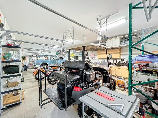 Garage/ Toy House