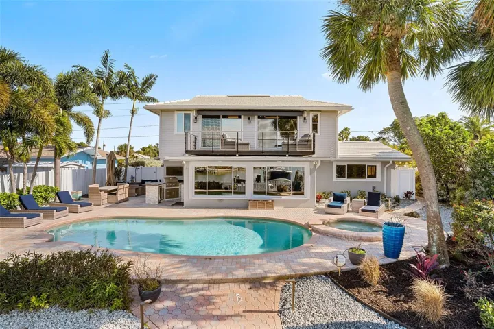 Water Side View of Back of House