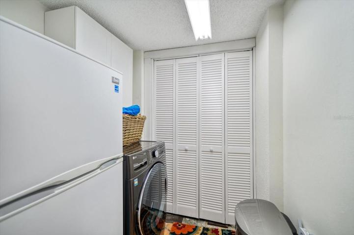 Large laundry room
