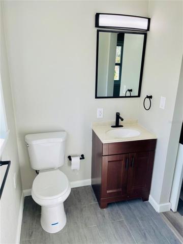 Master Vanity