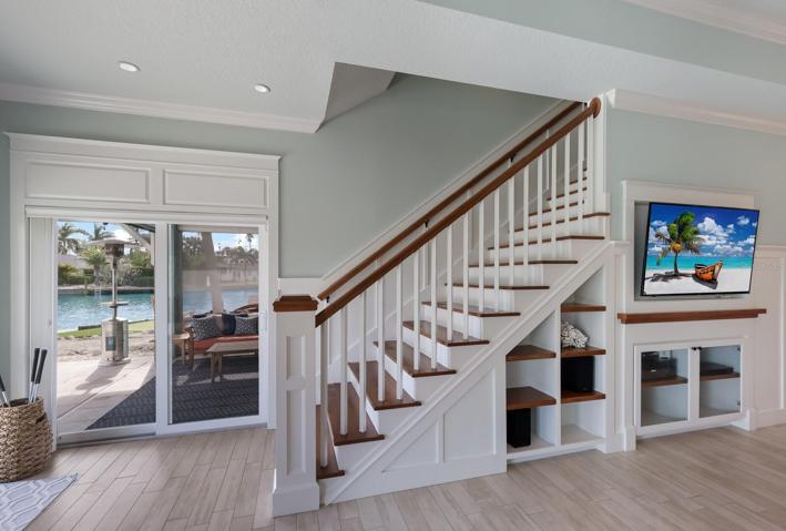 Stairs to Primary Bedroom/Lounge