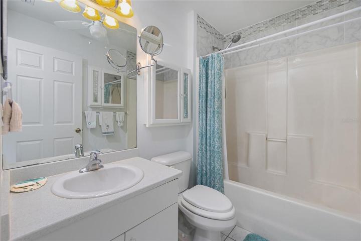 Bathroom 2.